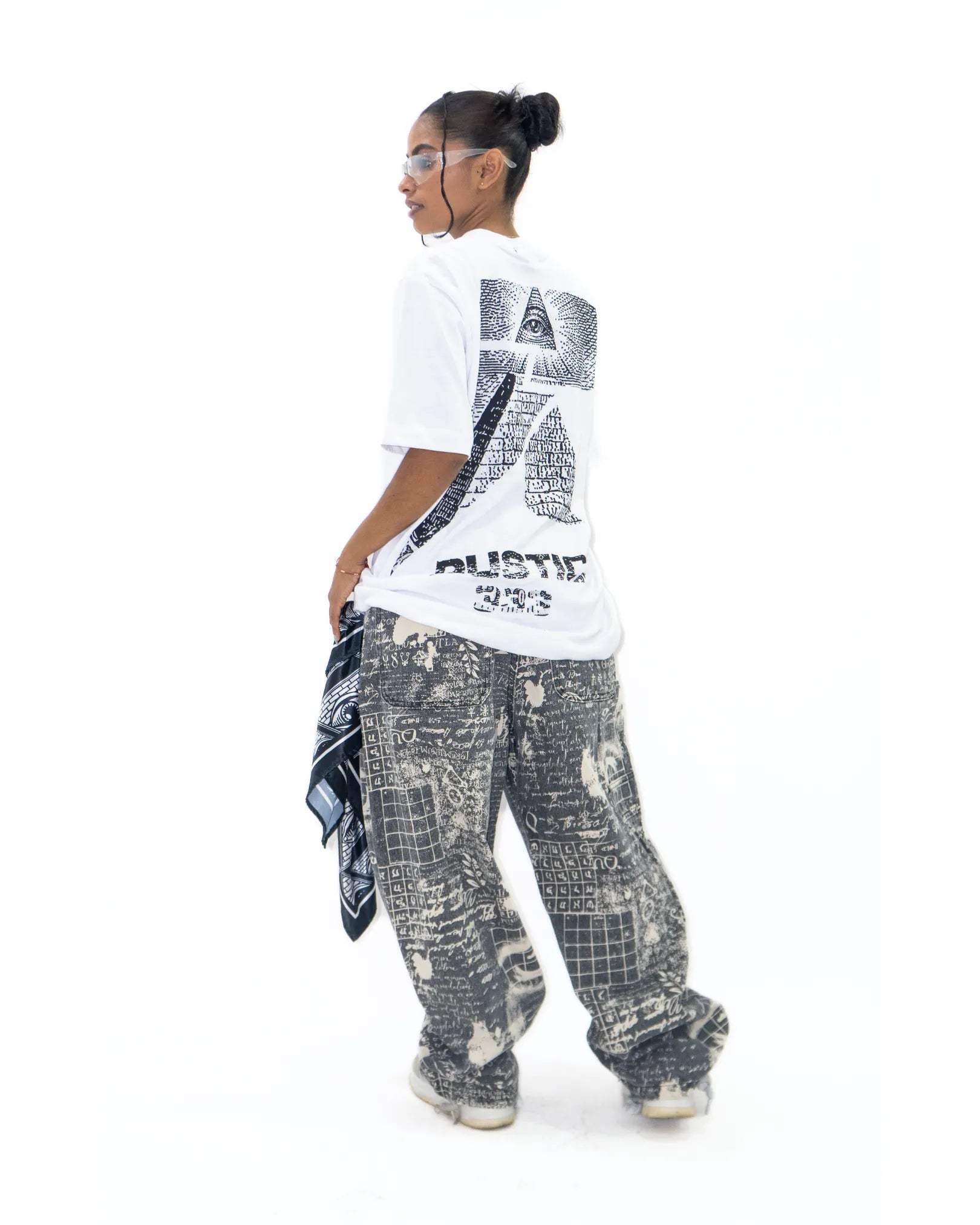 Camiseta SS1 R Iluminati Blanca