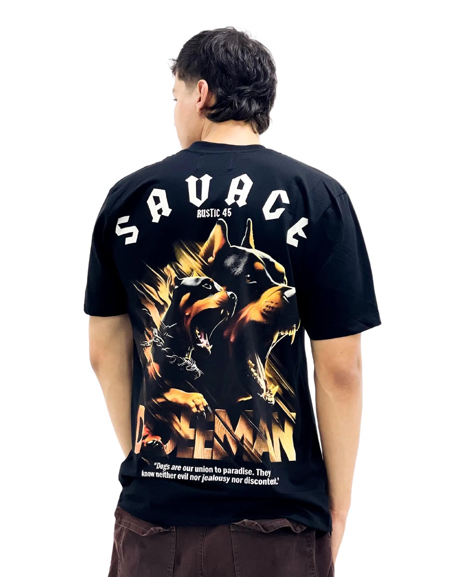 Camiseta Urbana Savage Doberman