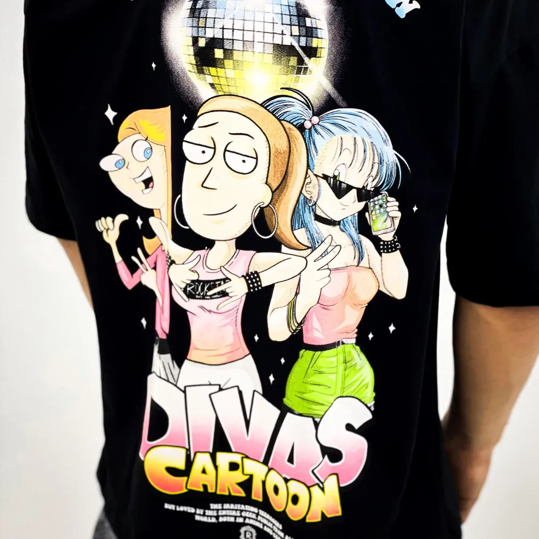 Camiseta Oversize Divas Cartoon