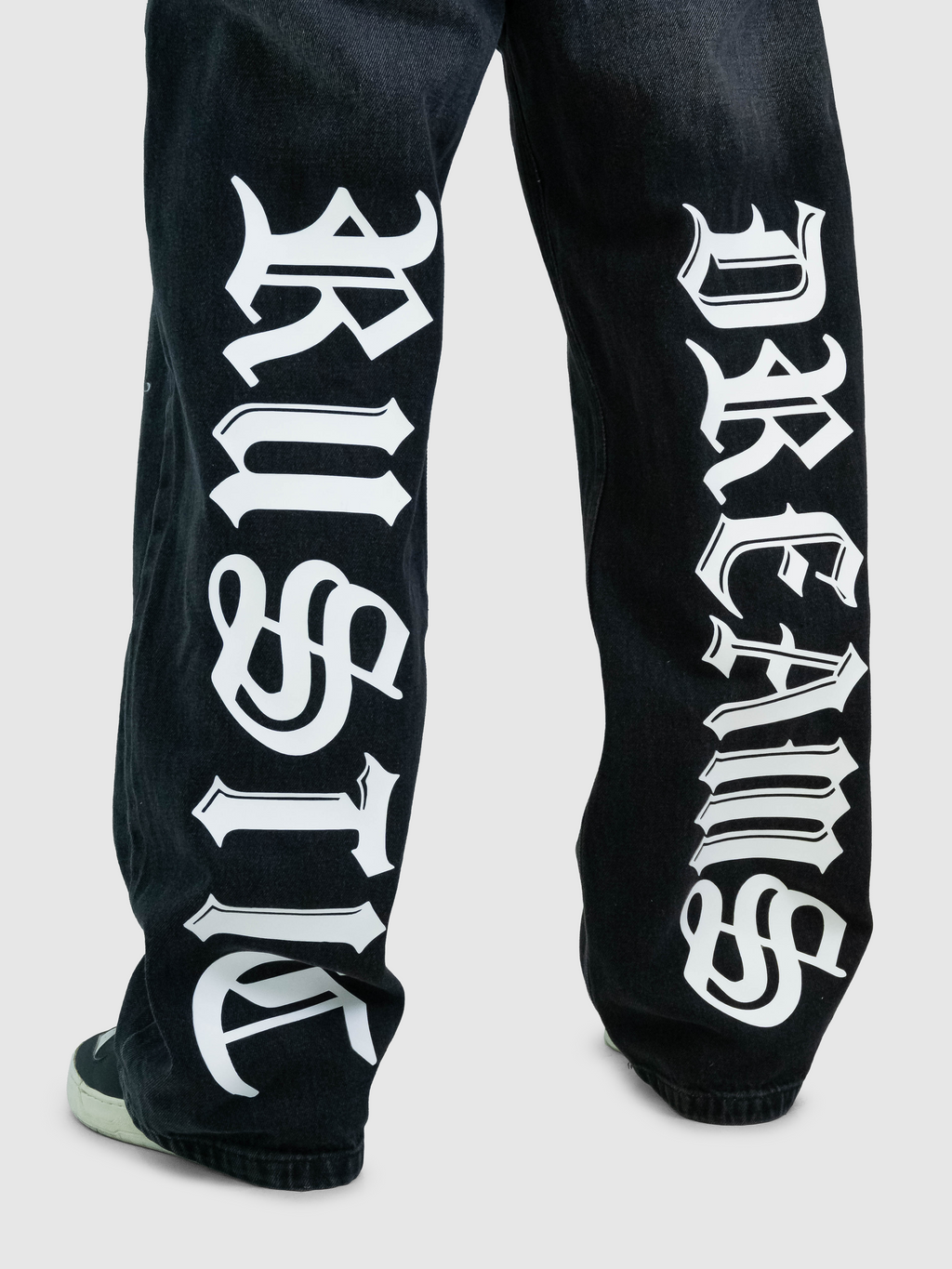 Jean Rustic Lettering Negro