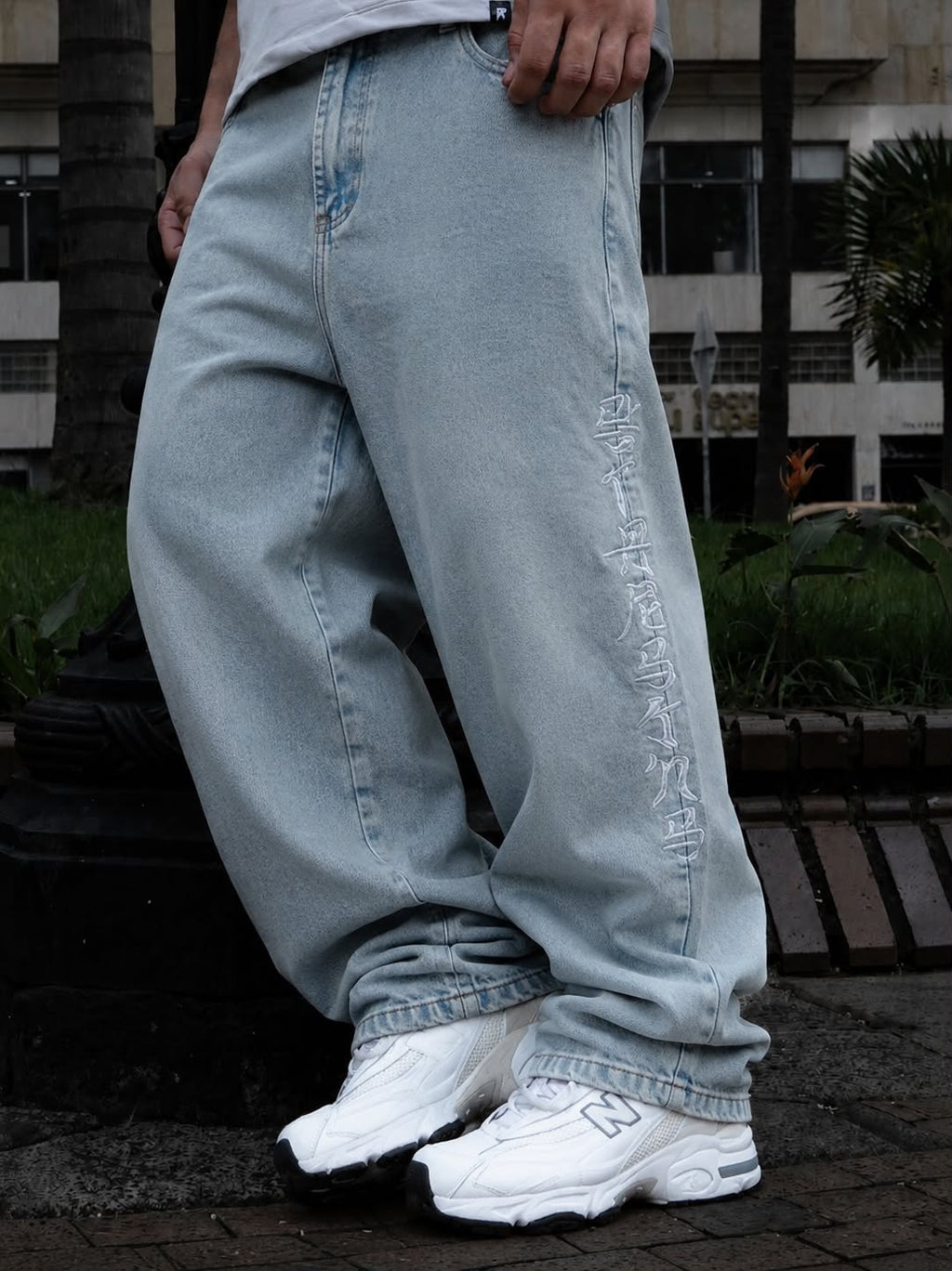 Jean Baggy Bordado