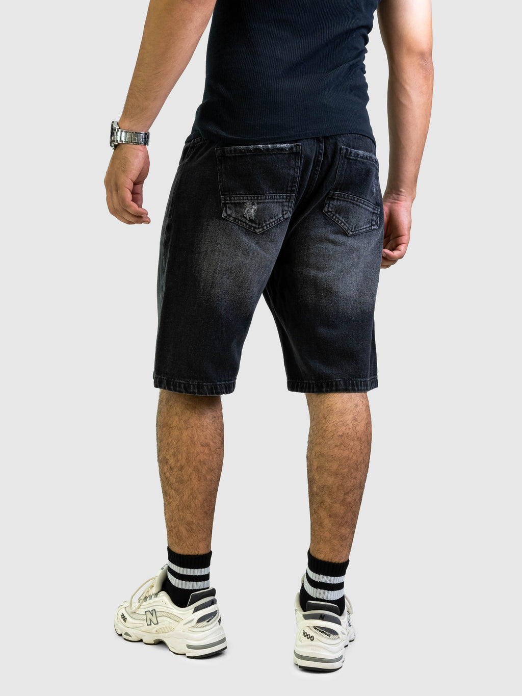 Bermuda de Jean Hombre – Negra con Aplique Golden Boy