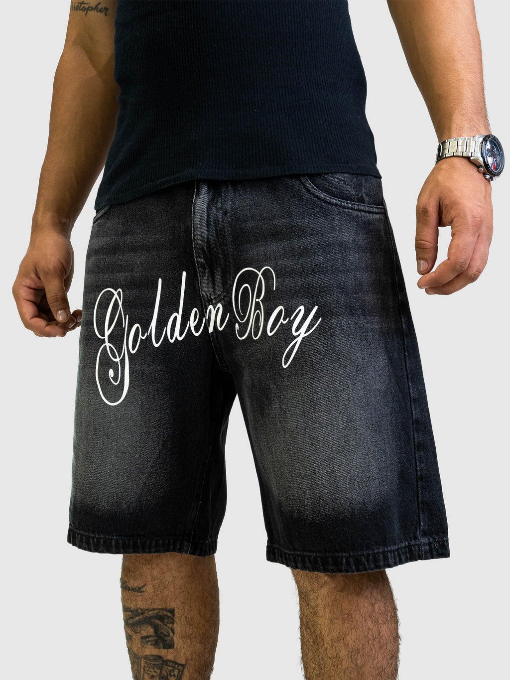 Bermuda de Jean Hombre – Negra con Aplique Golden Boy